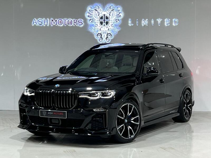 BMW X7 40D XDRIVE  M SPORT - BODYKIT - SKY LOUNGE - 6 SEAT CONFIGURATION - DRIVING ASSISTANCE PACK