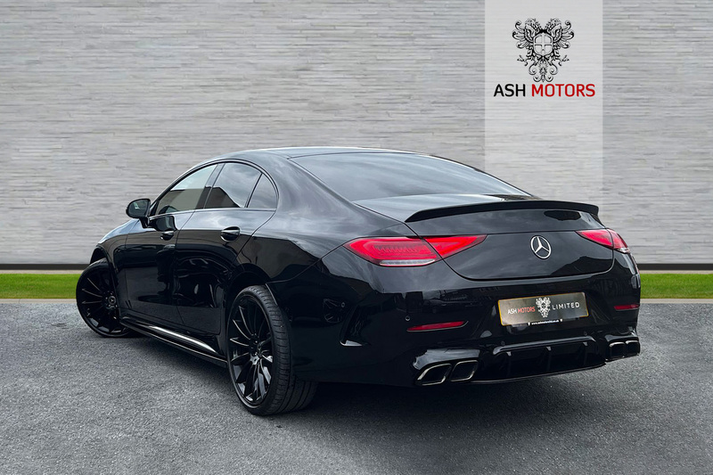 View MERCEDES-BENZ CLS CLS 400 D 4MATIC AMG LINE PREMIUM PLUS - SUNROOF - BODYKIT - 20in ALLOYS - FULL MERCEDES HISTORY