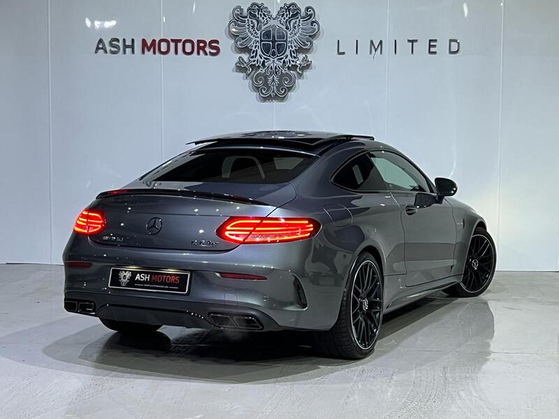 View MERCEDES-BENZ C CLASS 4.0 C63 V8 BiTurbo AMG S - DRIVING ASSISTANCE PACKAGE - CARBON INTERIOR PACKAGE - FULL MB HISTORY