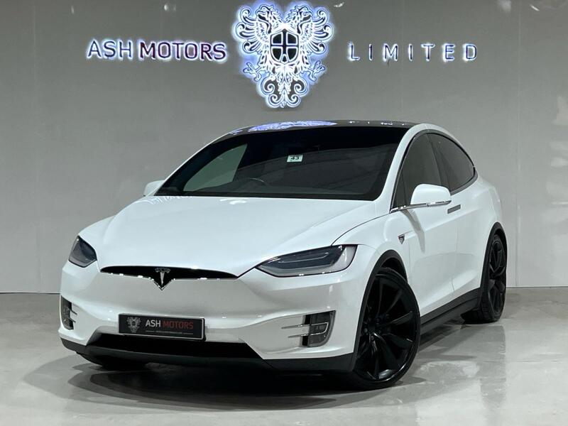 TESLA MODEL X