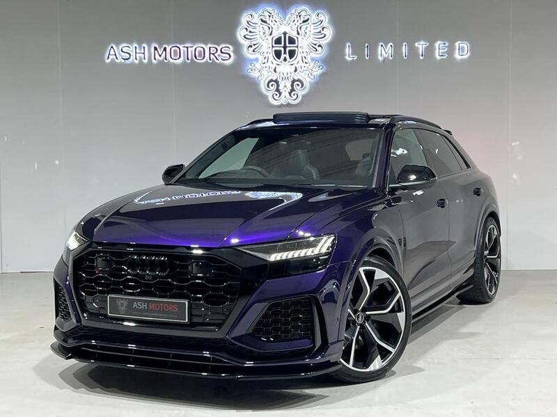 AUDI RSQ8