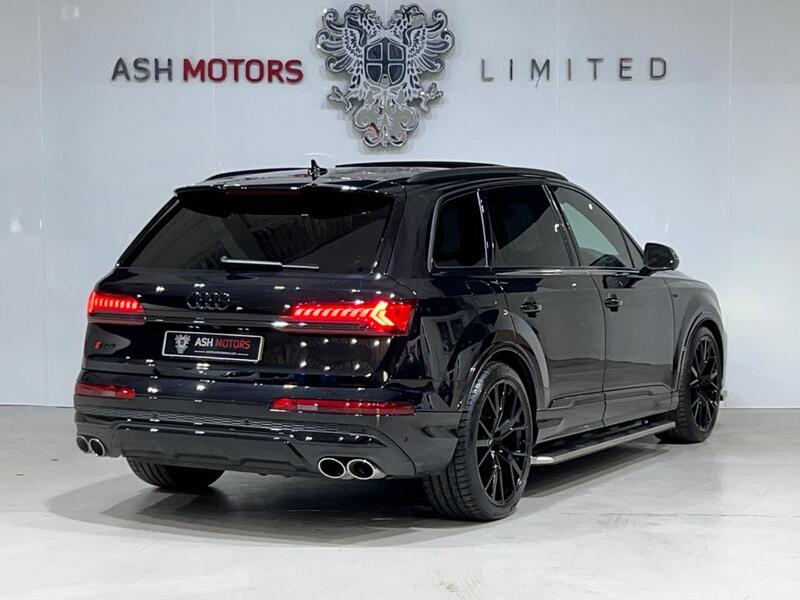 AUDI SQ7