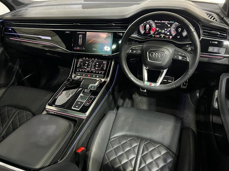 AUDI SQ7