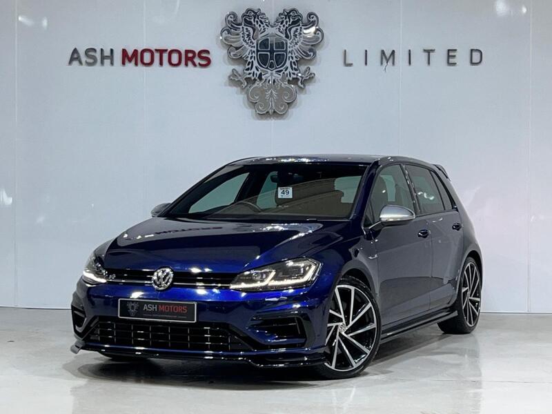 View VOLKSWAGEN GOLF 2.0 TSI R 