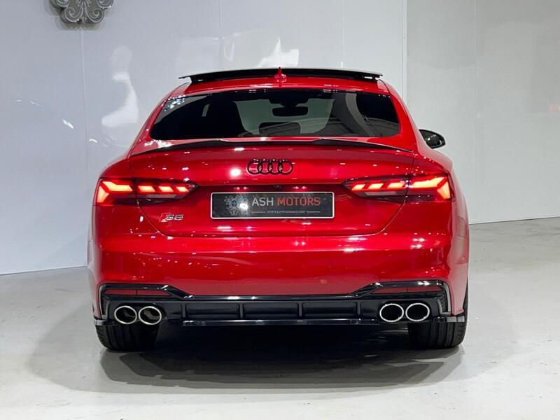 AUDI S5