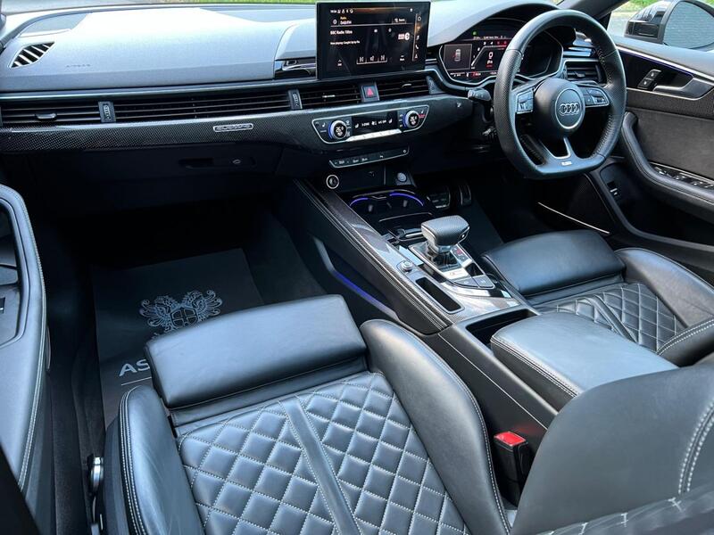 AUDI S5