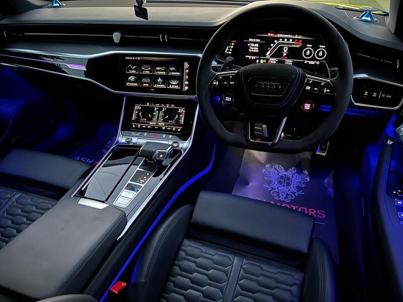 AUDI RS6