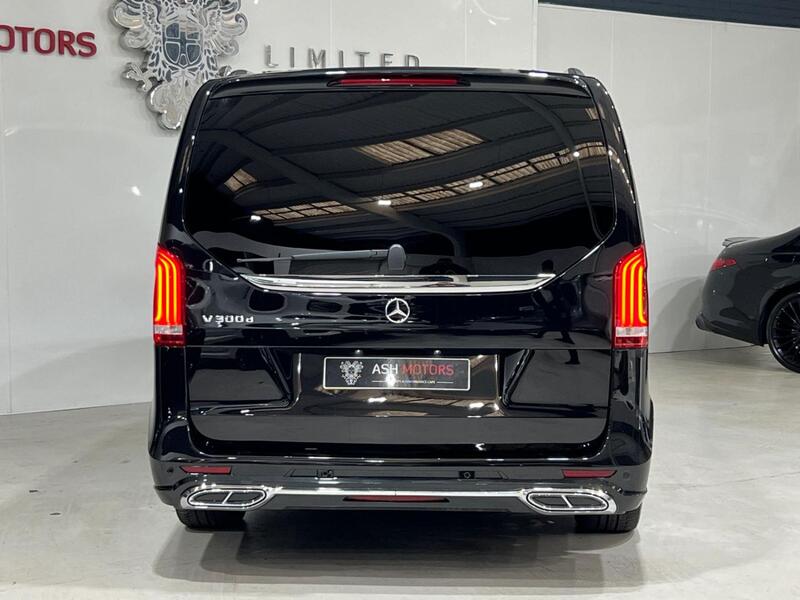 MERCEDES-BENZ V CLASS