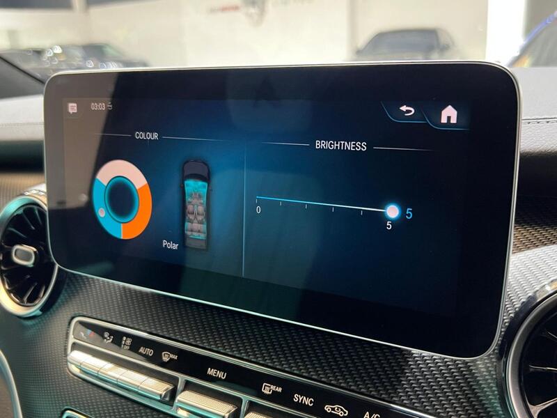 MERCEDES-BENZ V CLASS