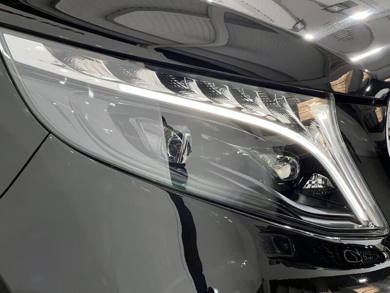 MERCEDES-BENZ V CLASS
