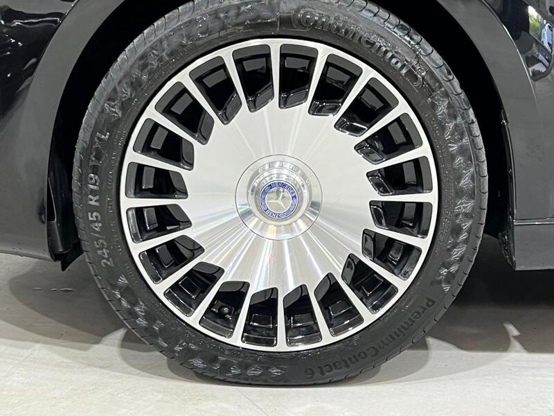 MERCEDES-BENZ V CLASS