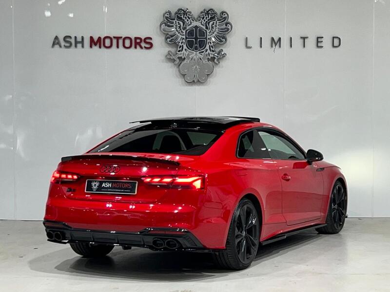 AUDI S5