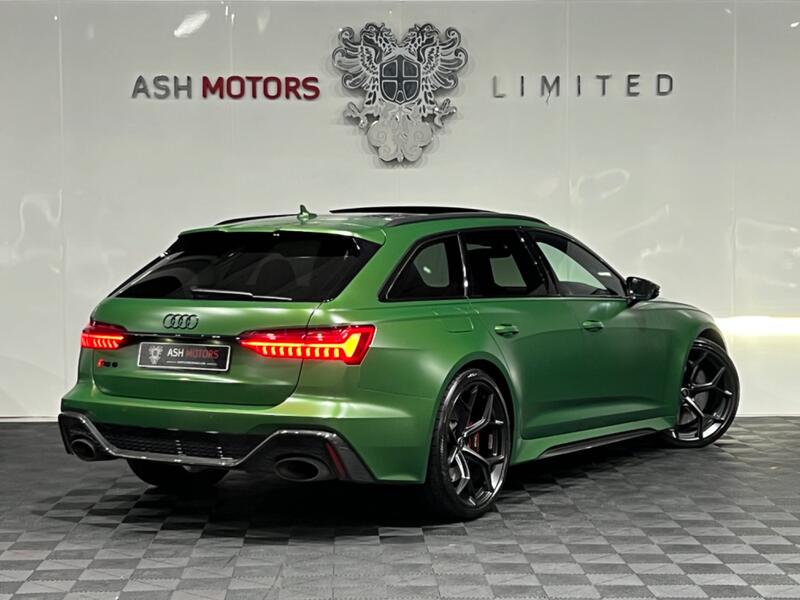 AUDI RS6