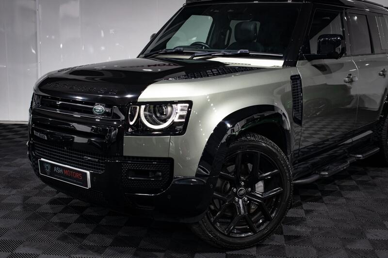 View LAND ROVER DEFENDER 110 3.0 D300 MHEV X-Dynamic HSE