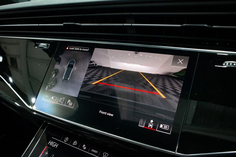 AUDI SQ7