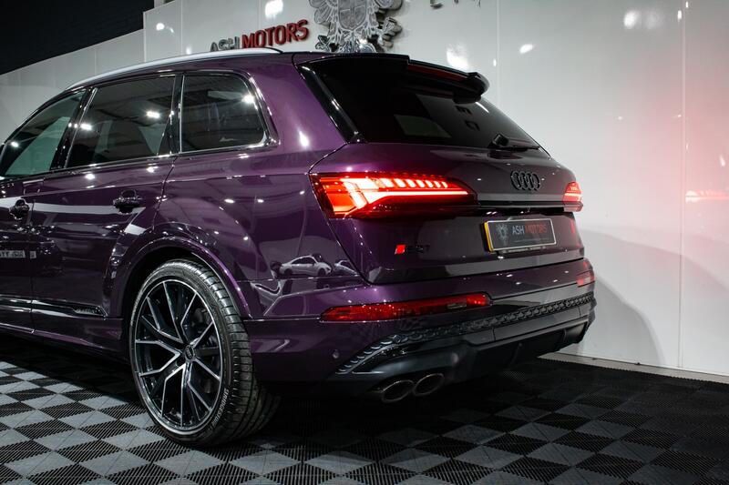 AUDI SQ7
