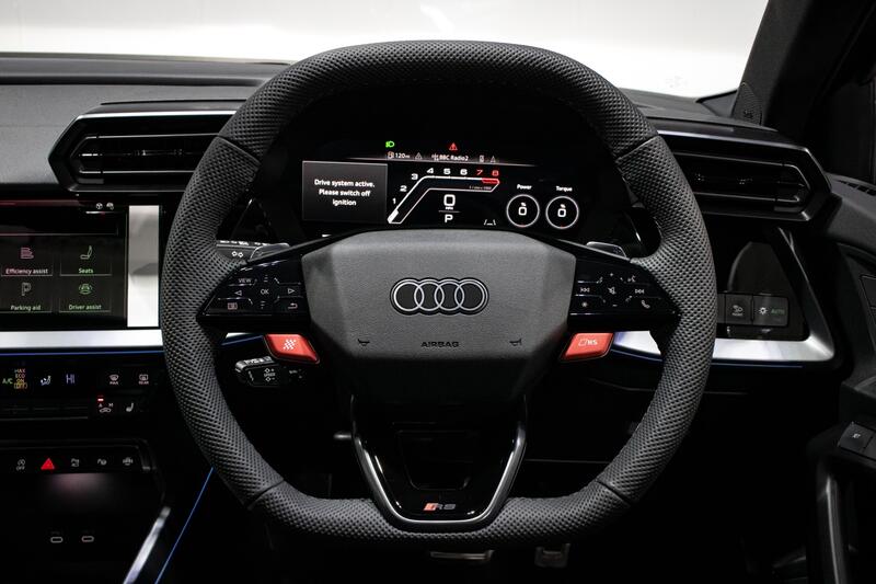 AUDI RS3