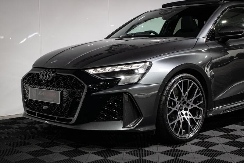 AUDI RS3