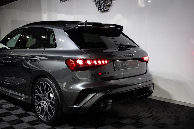 AUDI RS3
