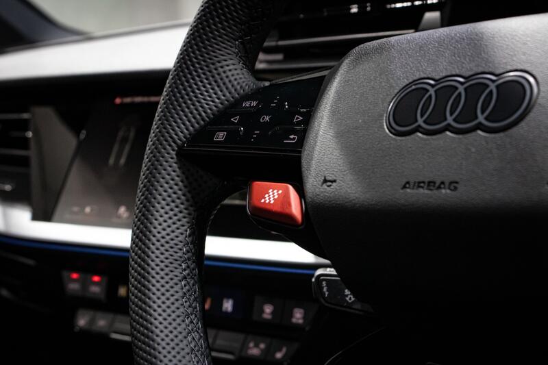 AUDI RS3