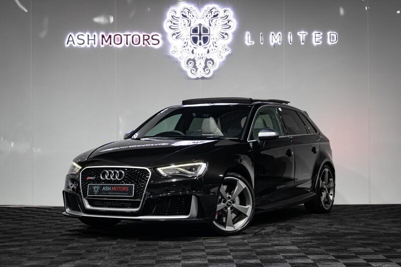 View AUDI RS3 2.5 TFSI