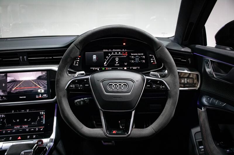 AUDI RS6