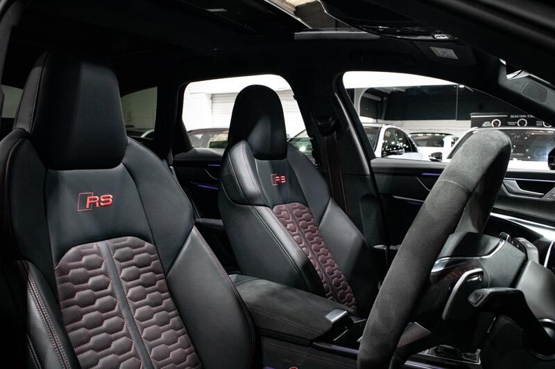 AUDI RS6