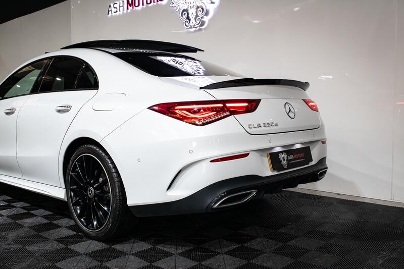 MERCEDES-BENZ CLA