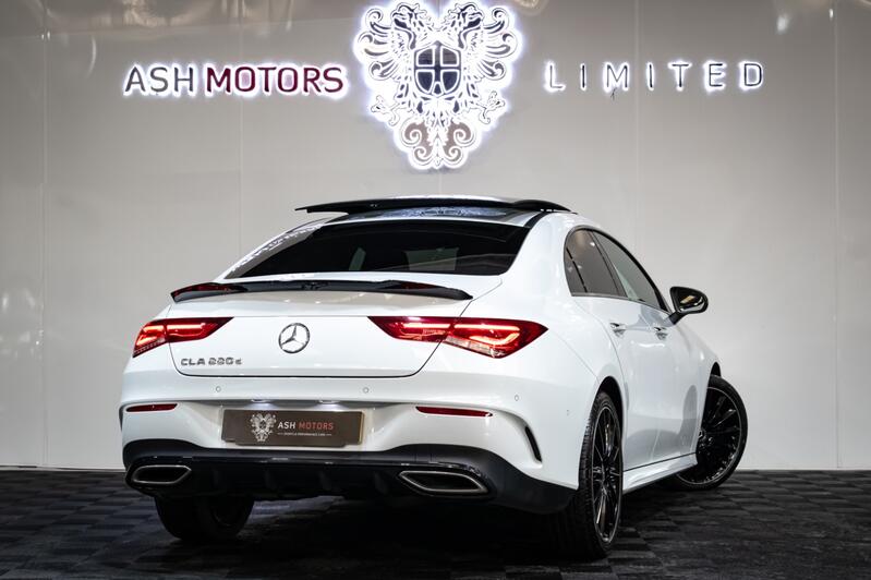 MERCEDES-BENZ CLA