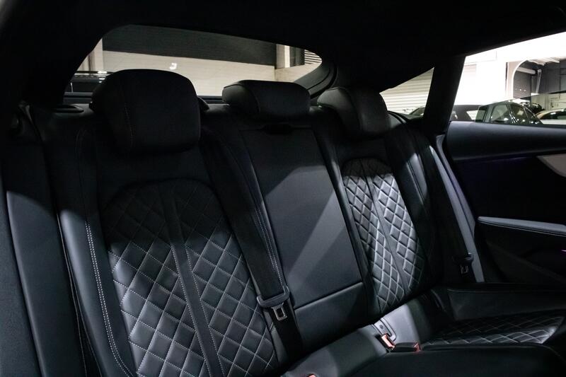 AUDI S5