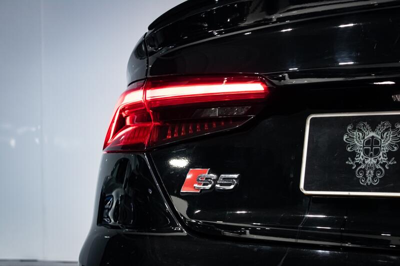 AUDI S5