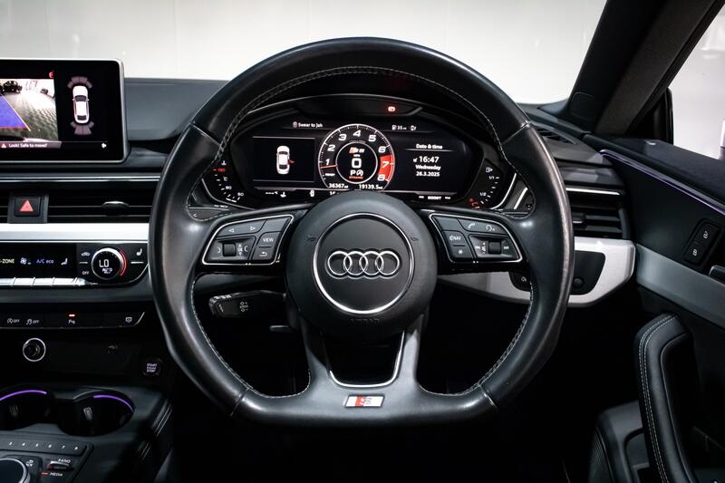 AUDI S5