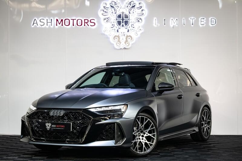 View AUDI RS3 2.5 TFSI Carbon Vorsprung