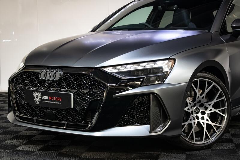 View AUDI RS3 2.5 TFSI Carbon Vorsprung