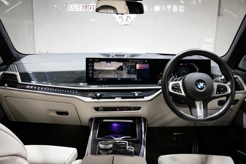 BMW X7