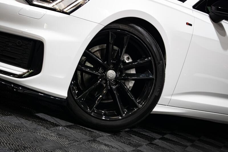 View AUDI A6 2.0 TDI 40 Black Edition