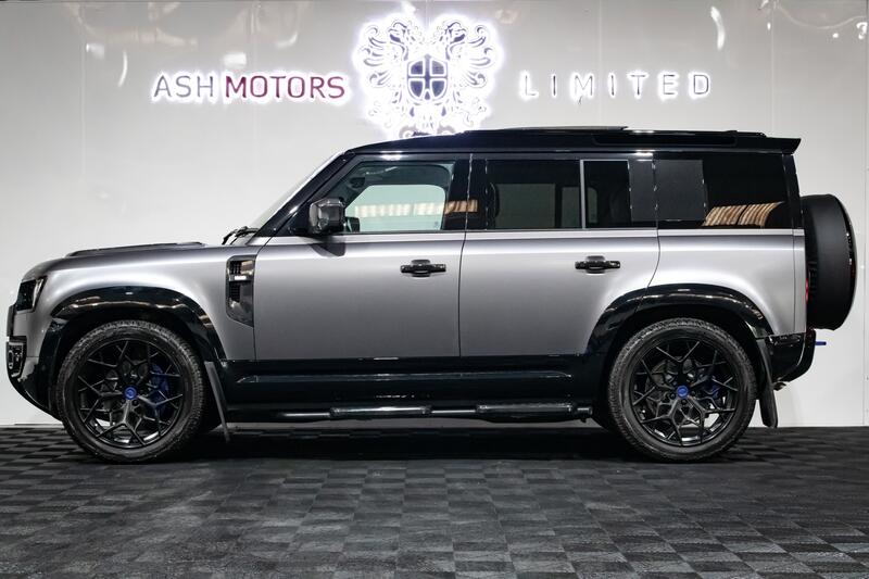 LAND ROVER DEFENDER 110