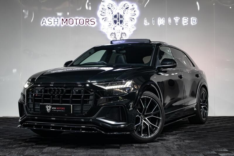 View AUDI SQ8 4.0 TFSI V8 Vorsprung