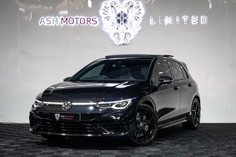 View VOLKSWAGEN GOLF 2.0 TSI R