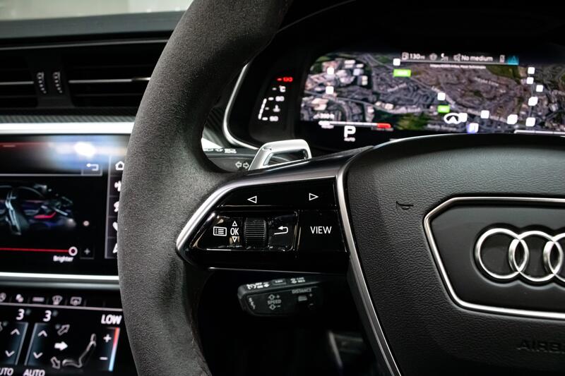 AUDI RS6