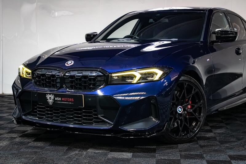 View BMW 3 SERIES 3.0 M340i xDrive Saloon
