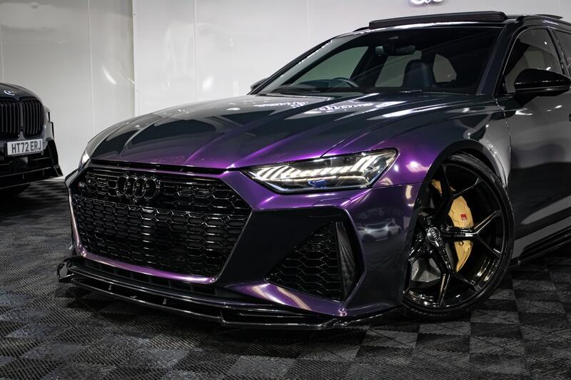 View AUDI RS6 4.0 TFSI V8