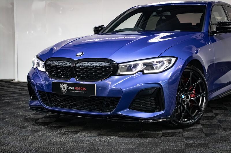 View BMW 3 SERIES 3.0 M340i xDrive Saloon