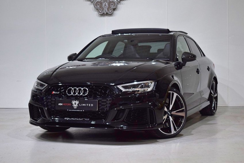 View AUDI RS3 TFSi 400 Quattro S Tronic- PANORAMIC SUNROOF- RS EXHAUST- SUPER SPORTS