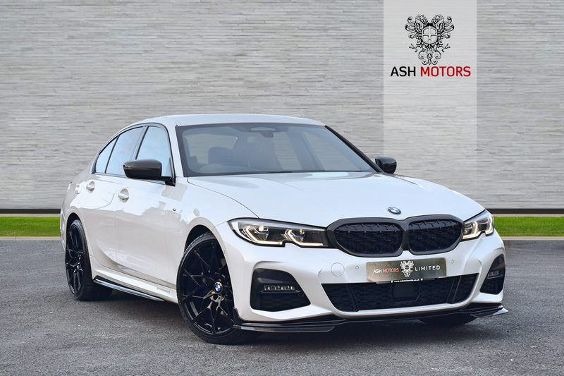 View BMW 3 SERIES 330D XDRIVE M SPORT - BODYKIT - DRIVING ASSISTANCE PACK - LASER LIGHTS